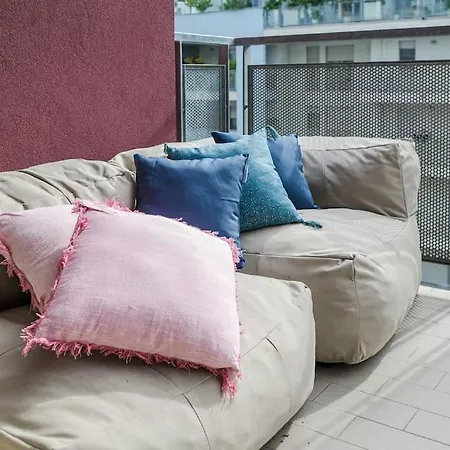 Near Duomo - Free Parking -terrace - Metro - Ac 아파트