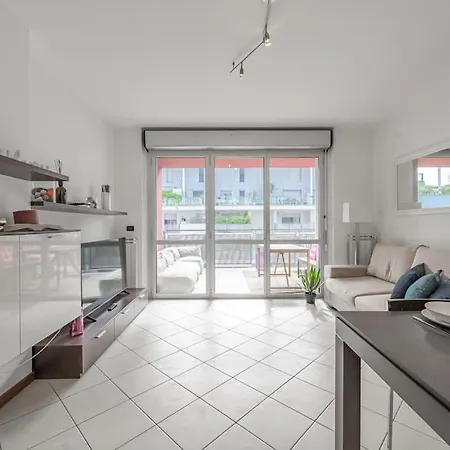 Near Duomo - Free Parking -terrace - Metro - Ac 아파트 밀라노
