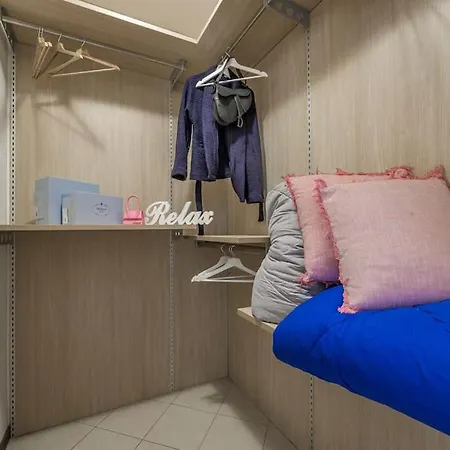 아파트 Near Duomo - Free Parking -terrace - Metro - Ac 밀라노