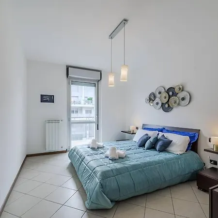 Near Duomo - Free Parking -terrace - Metro - Ac 아파트 밀라노
