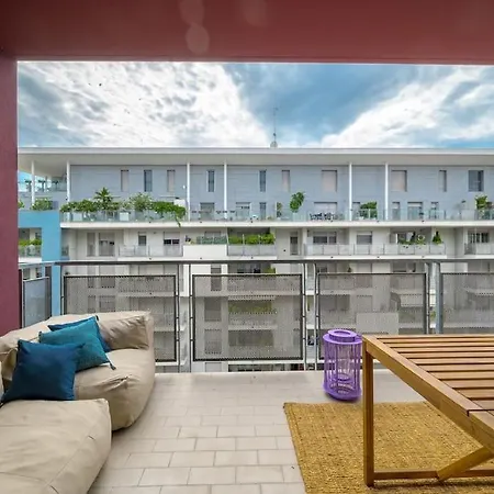 Near Duomo - Free Parking -terrace - Metro - Ac Lejlighed